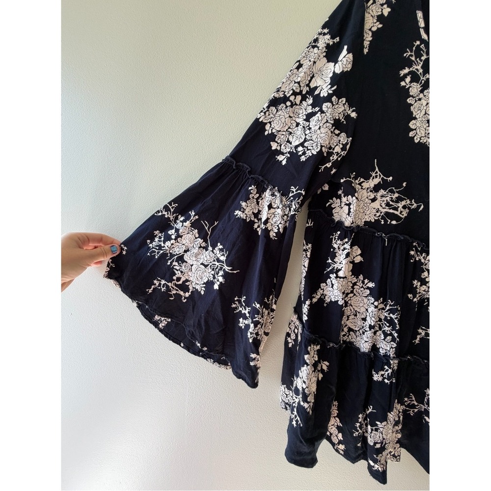 Boho Cottagecore JODIFL Peasant Top Large Black Floral Tiered Bell Sleeve B7309 - Picture 2 of 5